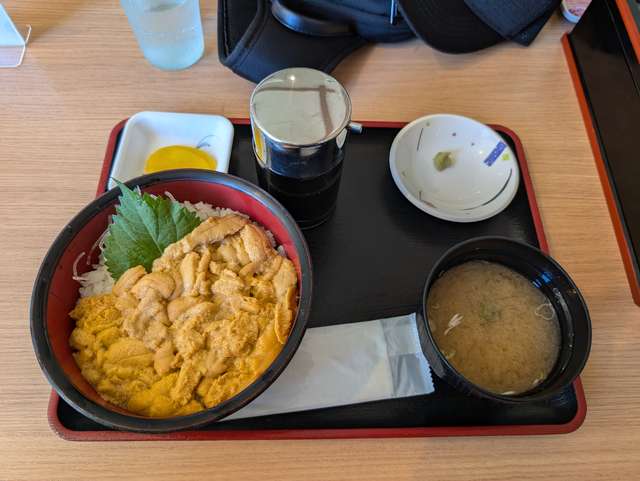 みさきのウニ丼