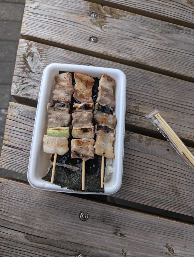 ハセガワストアやきとり弁当2024中身